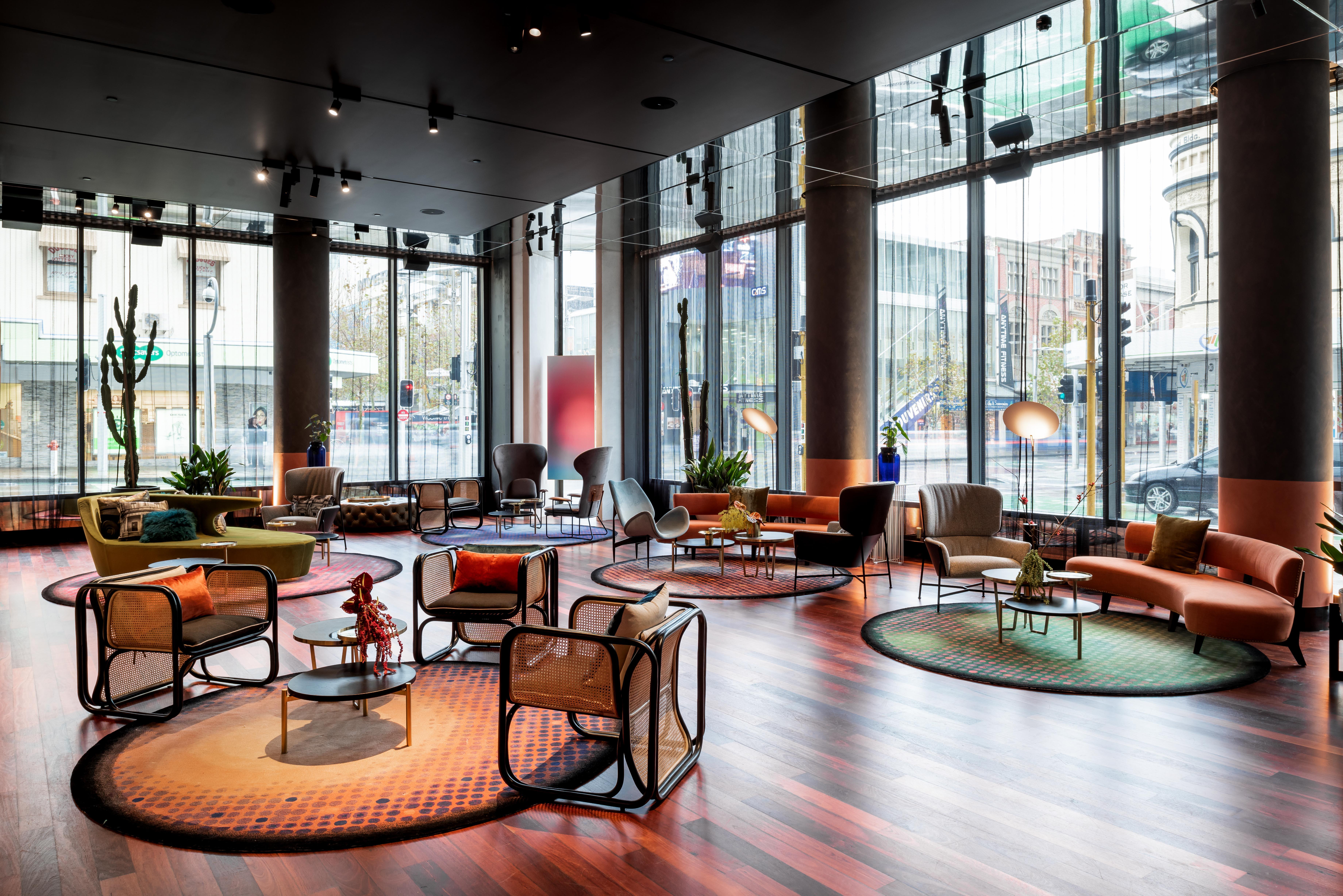 Qt Perth Hotel Exterior foto The lobby of the hotel